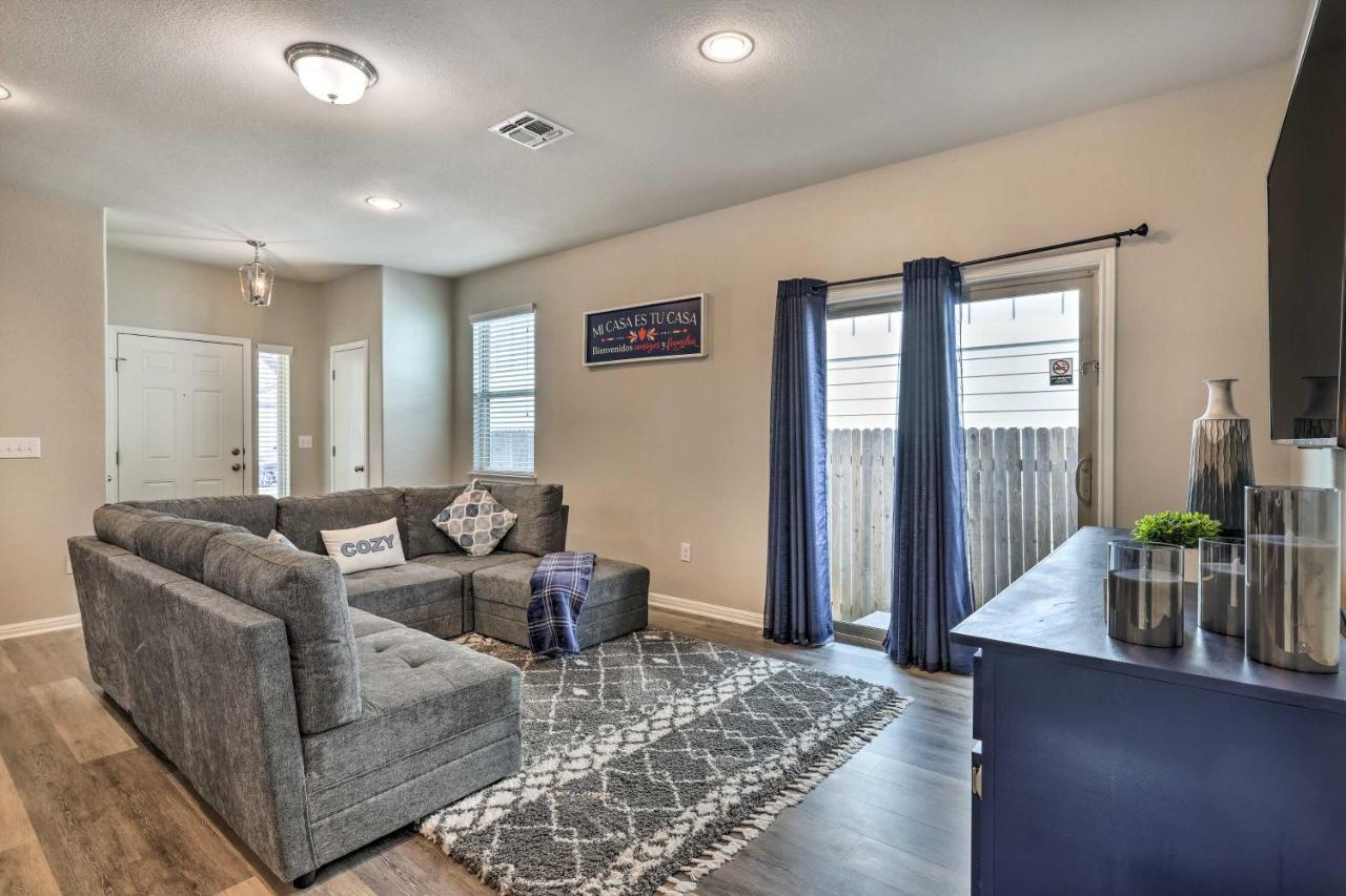 Buda Home With Smart Tv About 19 Mi To Downtown Austin エクステリア 写真